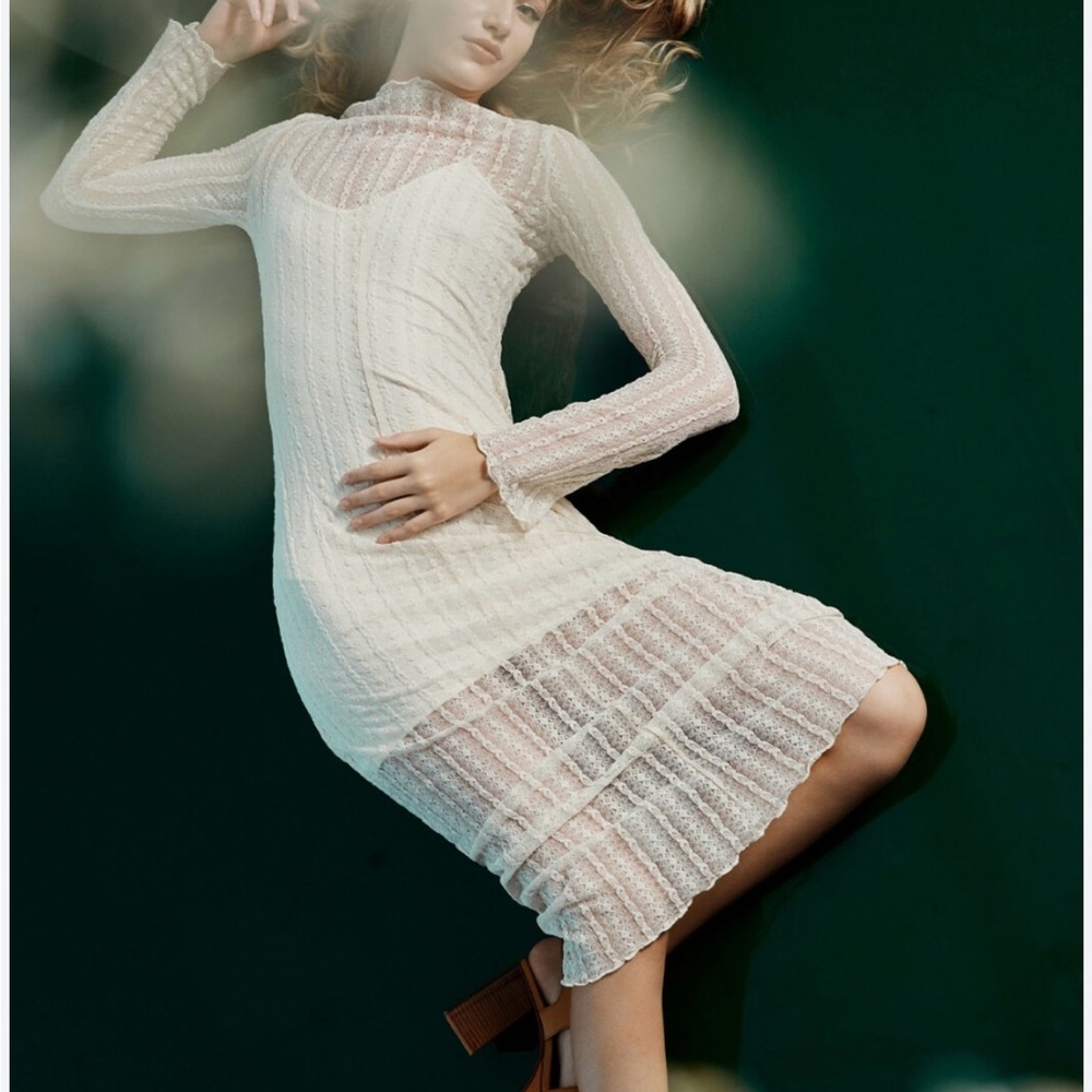 Elegant White Lace Dress